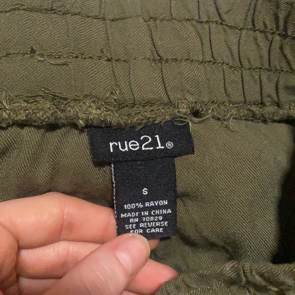 Army green cargo joggers - Picture 4 of 4